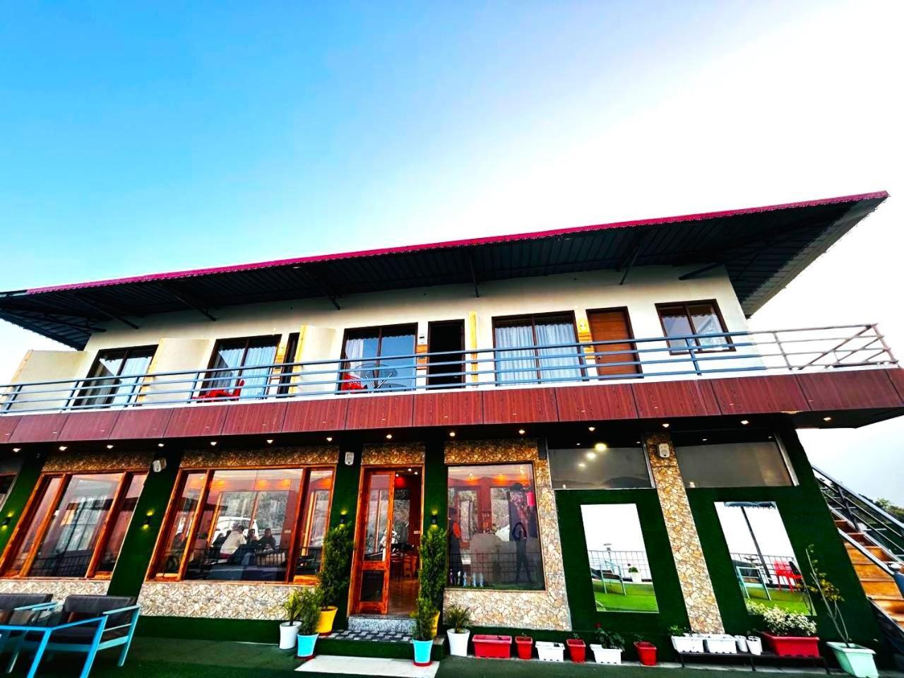 Living On The Edge A Luxury Stay มัสซูรี ภายนอก รูปภาพ