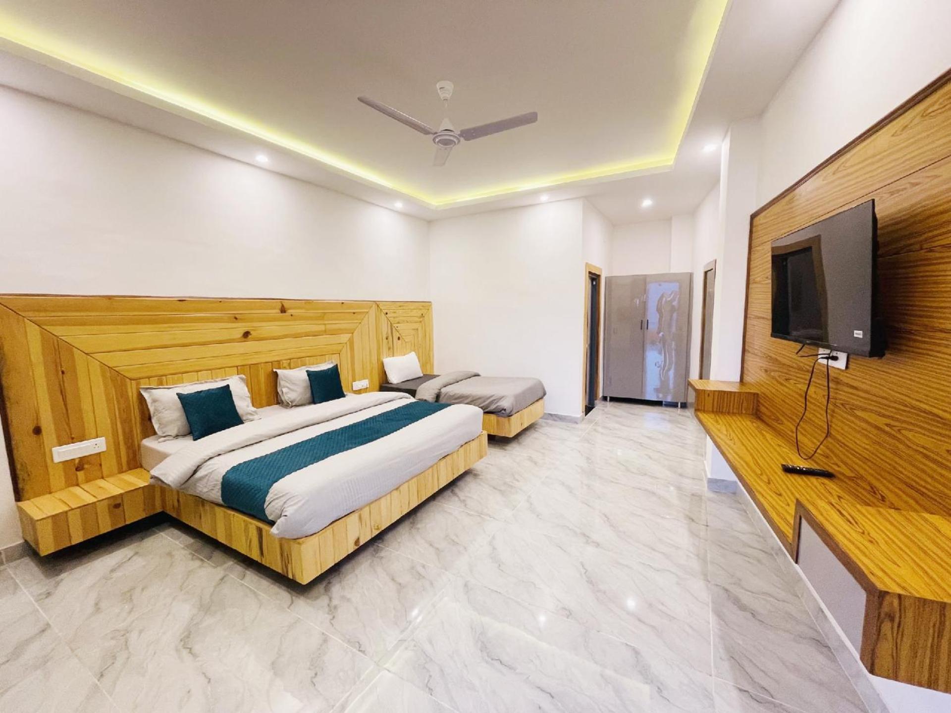 Living On The Edge A Luxury Stay มัสซูรี ภายนอก รูปภาพ
