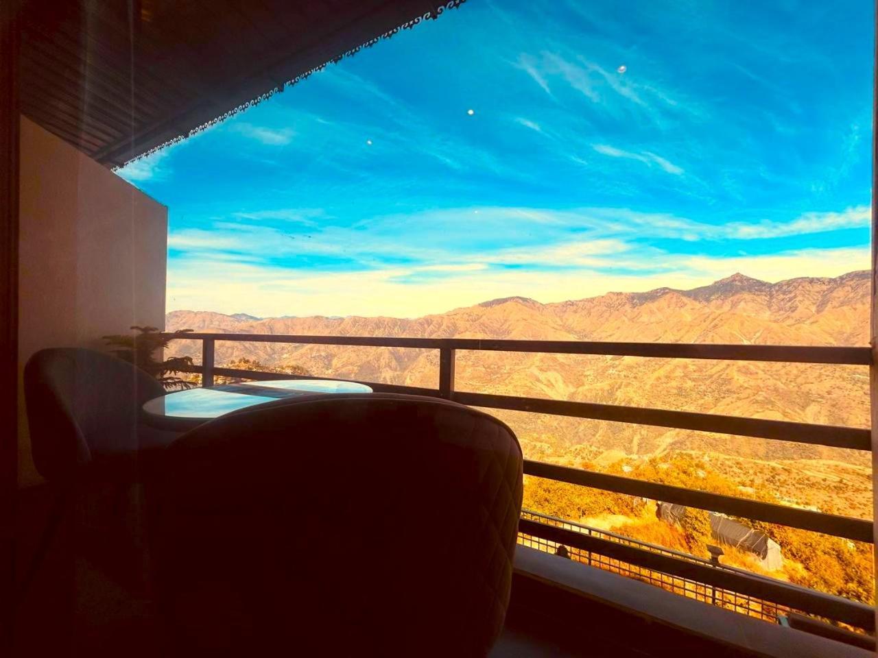 Living On The Edge A Luxury Stay มัสซูรี ภายนอก รูปภาพ