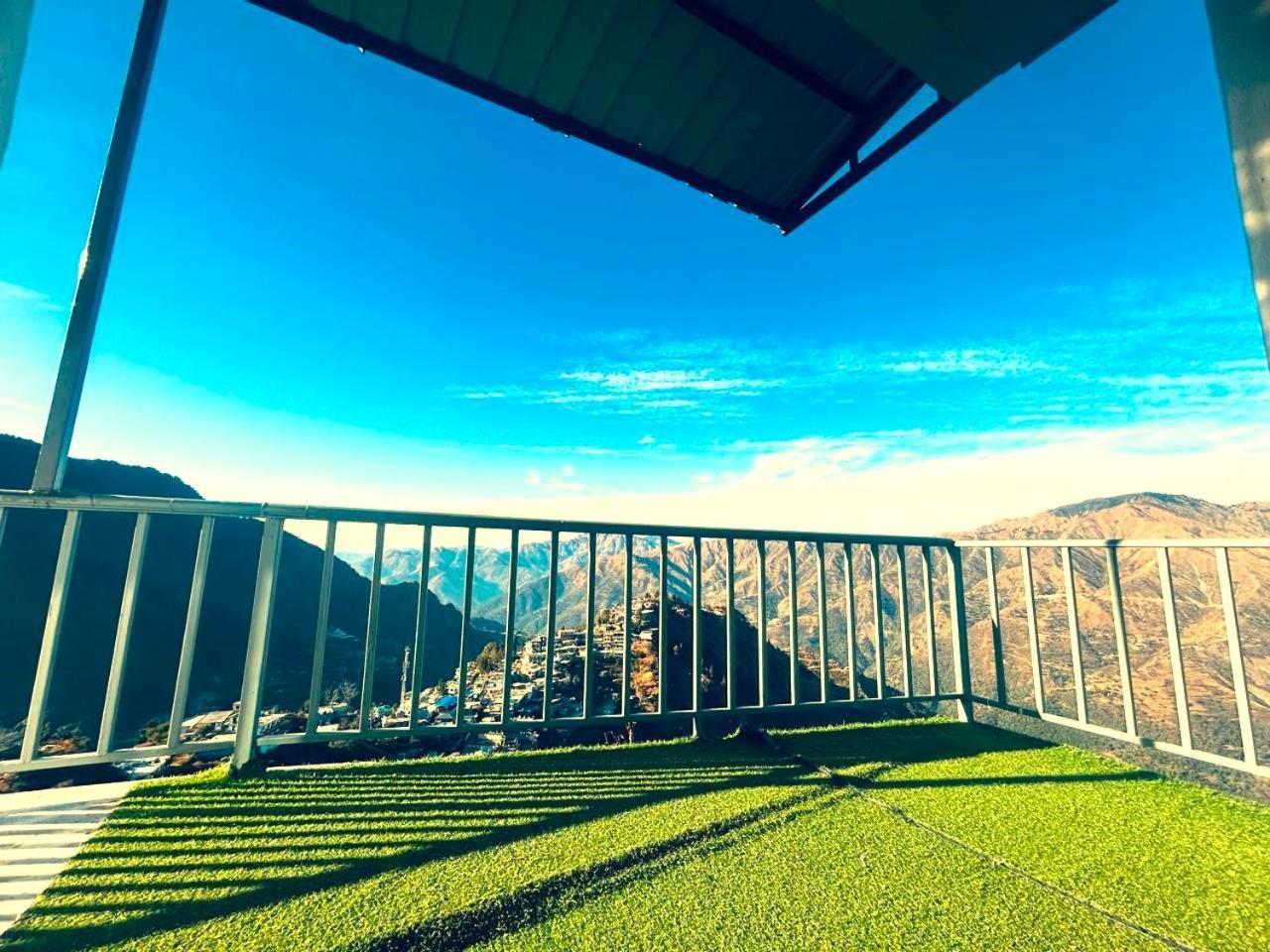 Living On The Edge A Luxury Stay มัสซูรี ภายนอก รูปภาพ