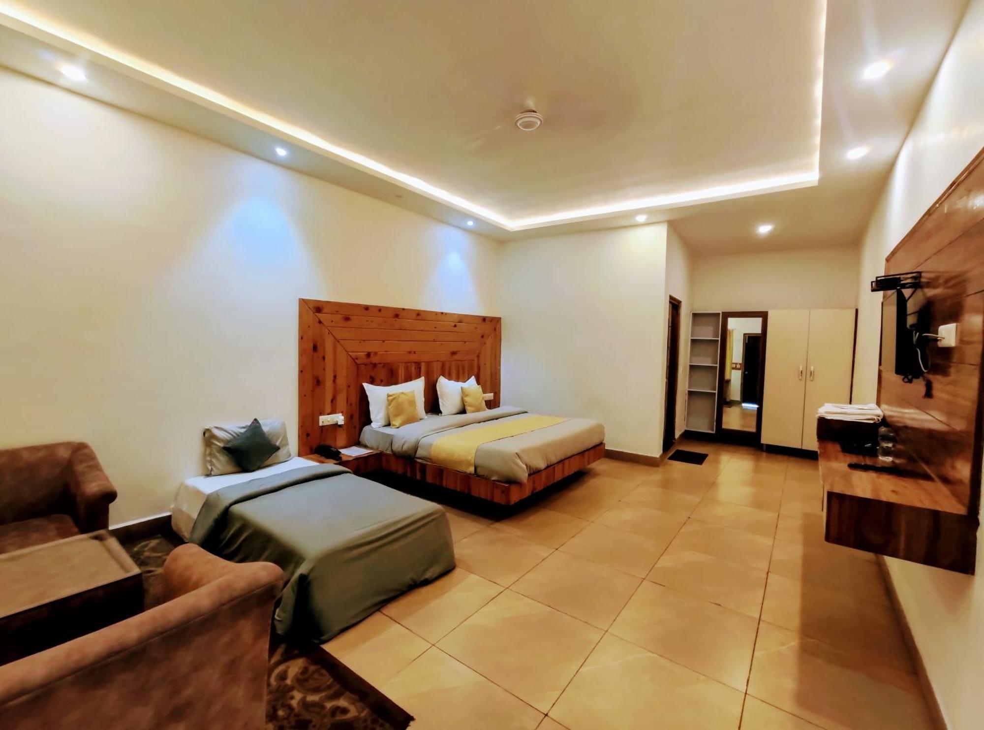 Living On The Edge A Luxury Stay มัสซูรี ภายนอก รูปภาพ