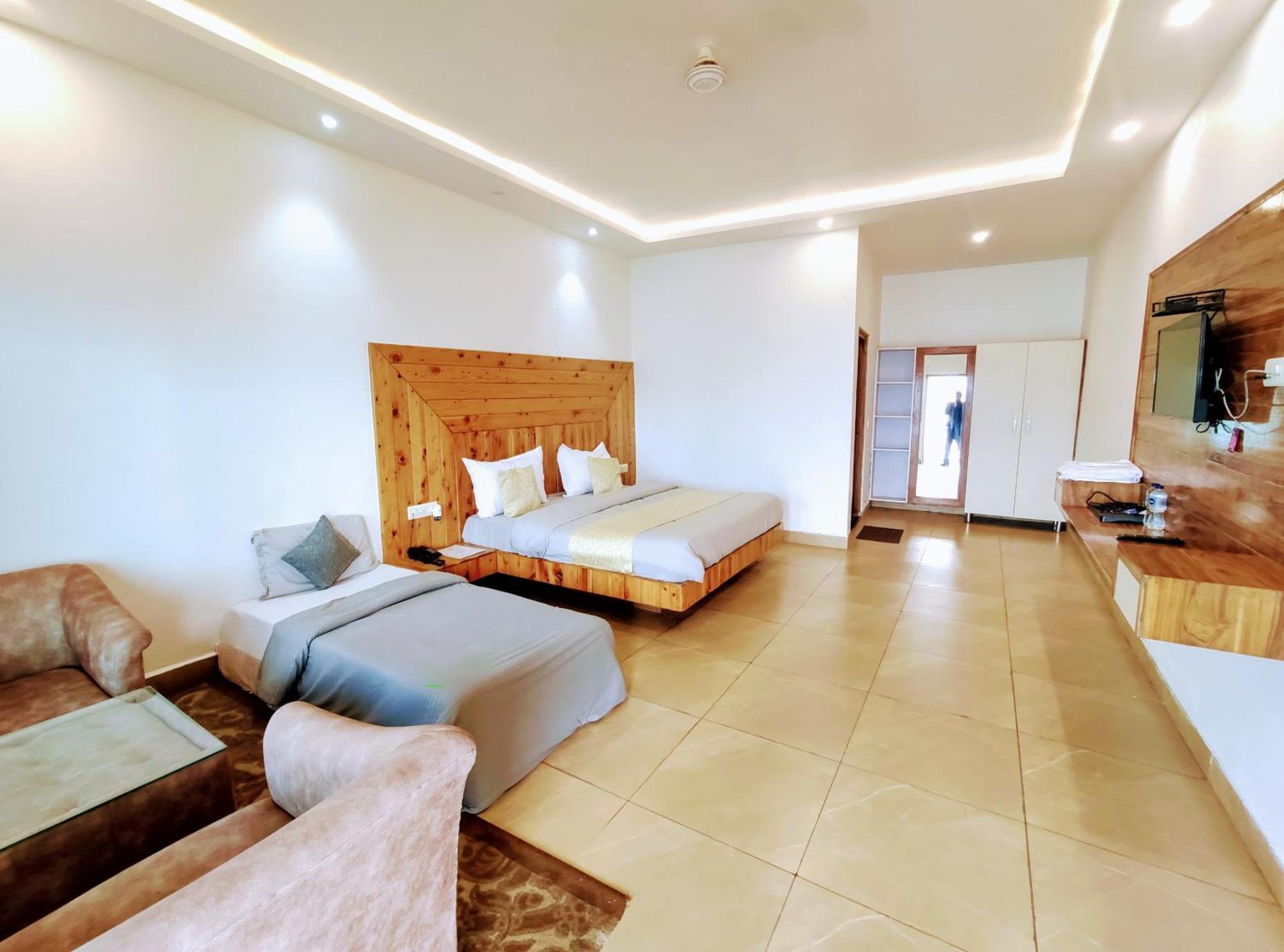 Living On The Edge A Luxury Stay มัสซูรี ภายนอก รูปภาพ